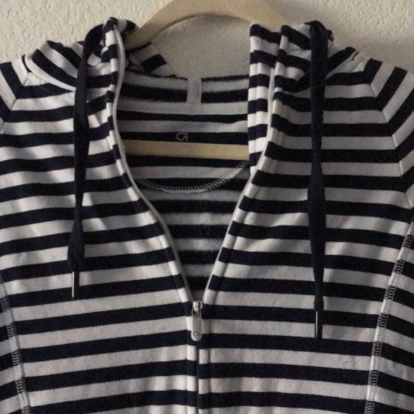 Warm jacket! - Picture 3 of 4